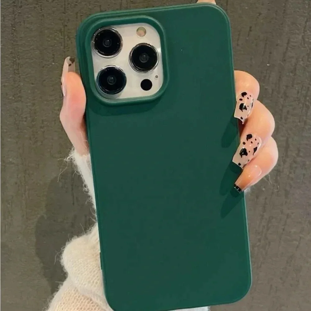 ⚠️Clearance iPhone 13/Pro/Pro Max Solid Dark Green Phone Case - Picture 2 of 4